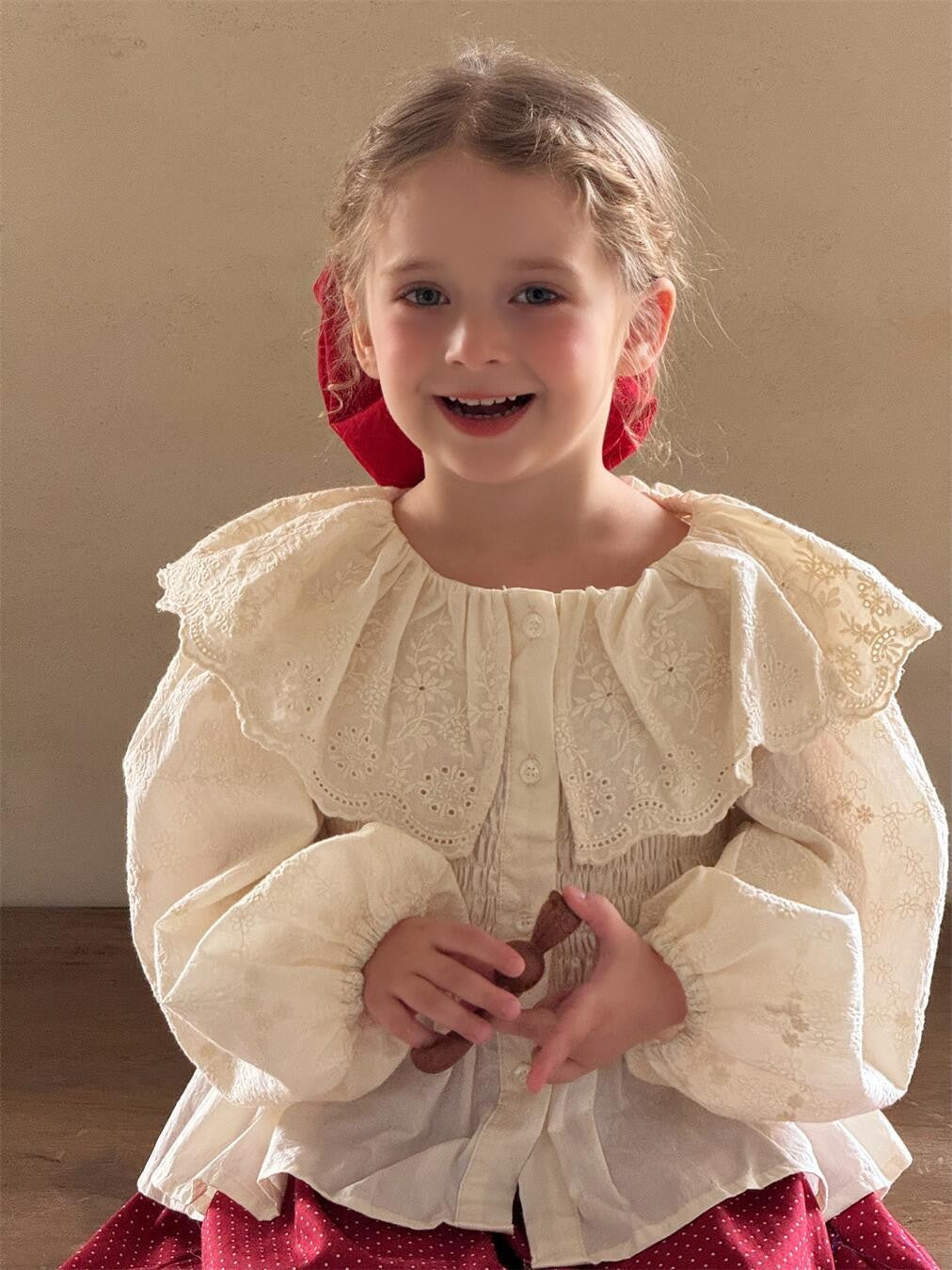 【現貨 140cm 】 復古法式刺繡翻領襯衫