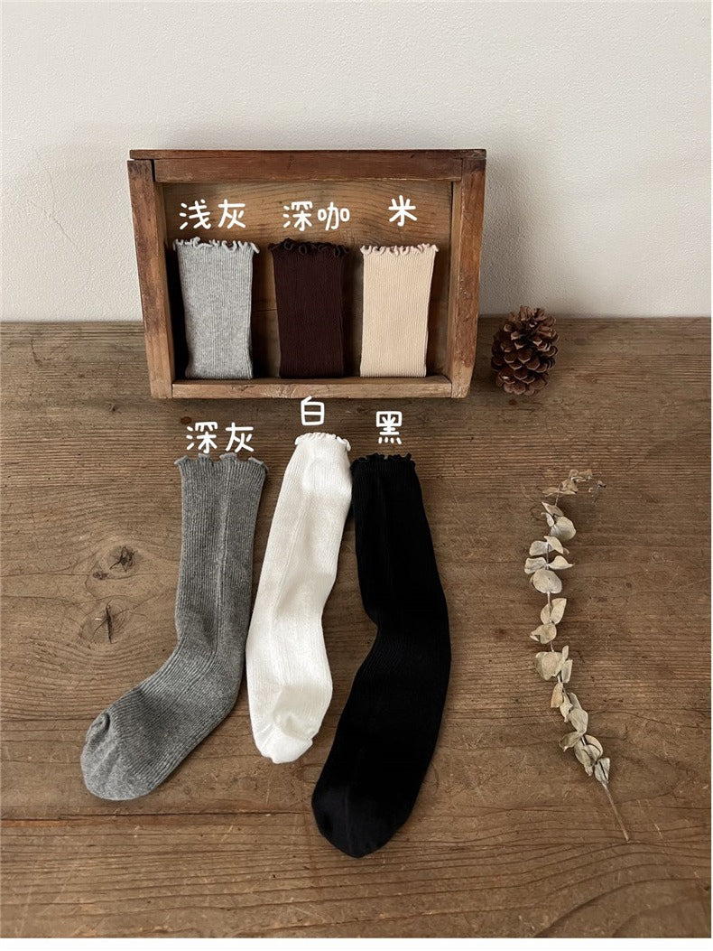 木耳邊堆堆中筒襪