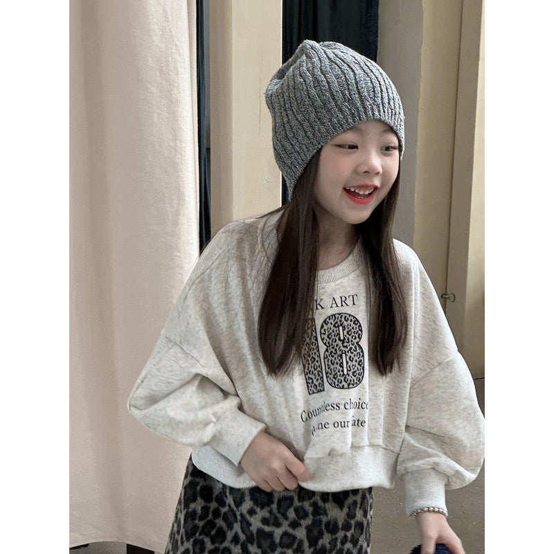 【現貨140cm】復古美式字母短版上衣