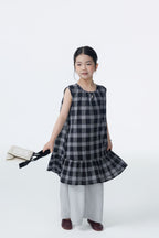 【90-150cm / F】【親子裝】日系荷葉邊黑灰格背心裙