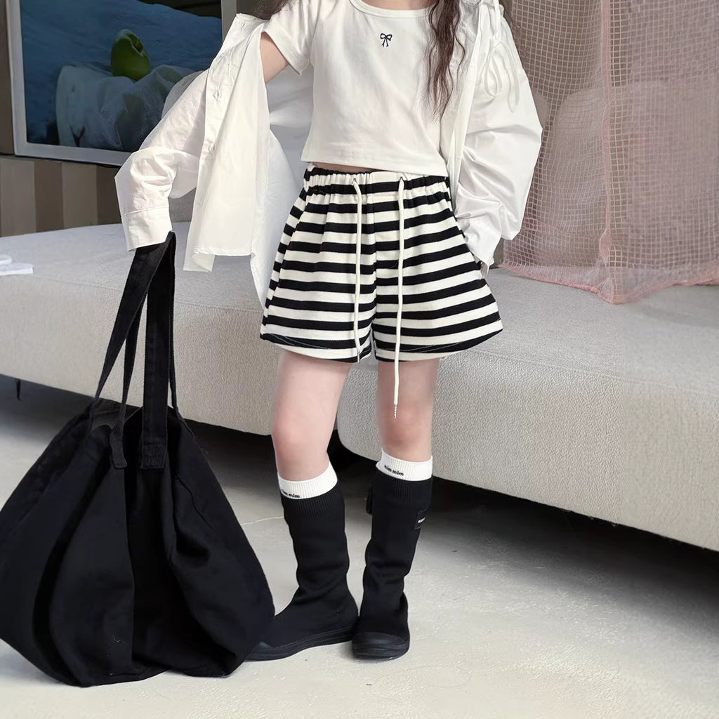 【100-150cm】黑白條紋休閒寬短褲