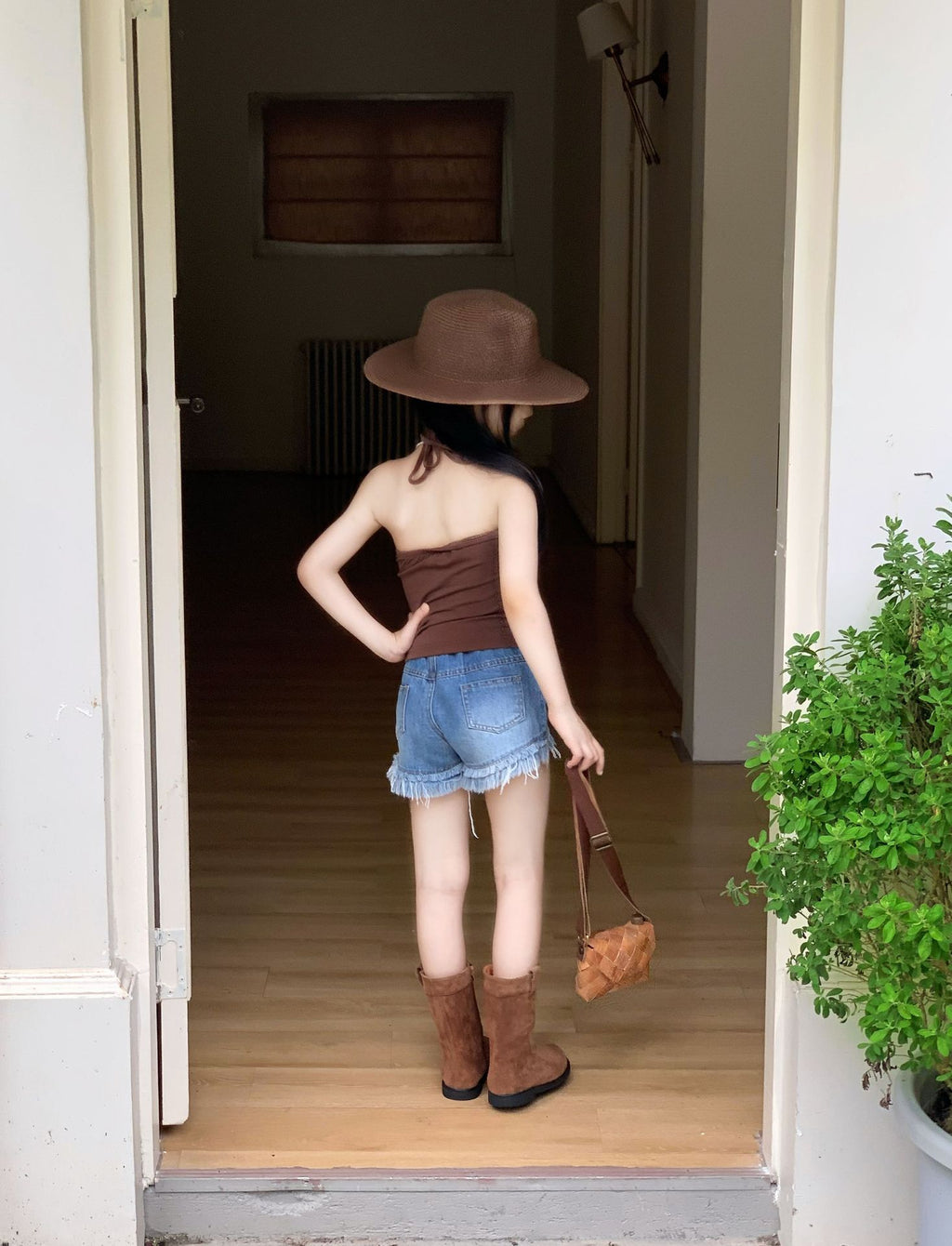 【90-150cm】美式辣妹掛脖抹胸背心 | 復古牛仔短褲