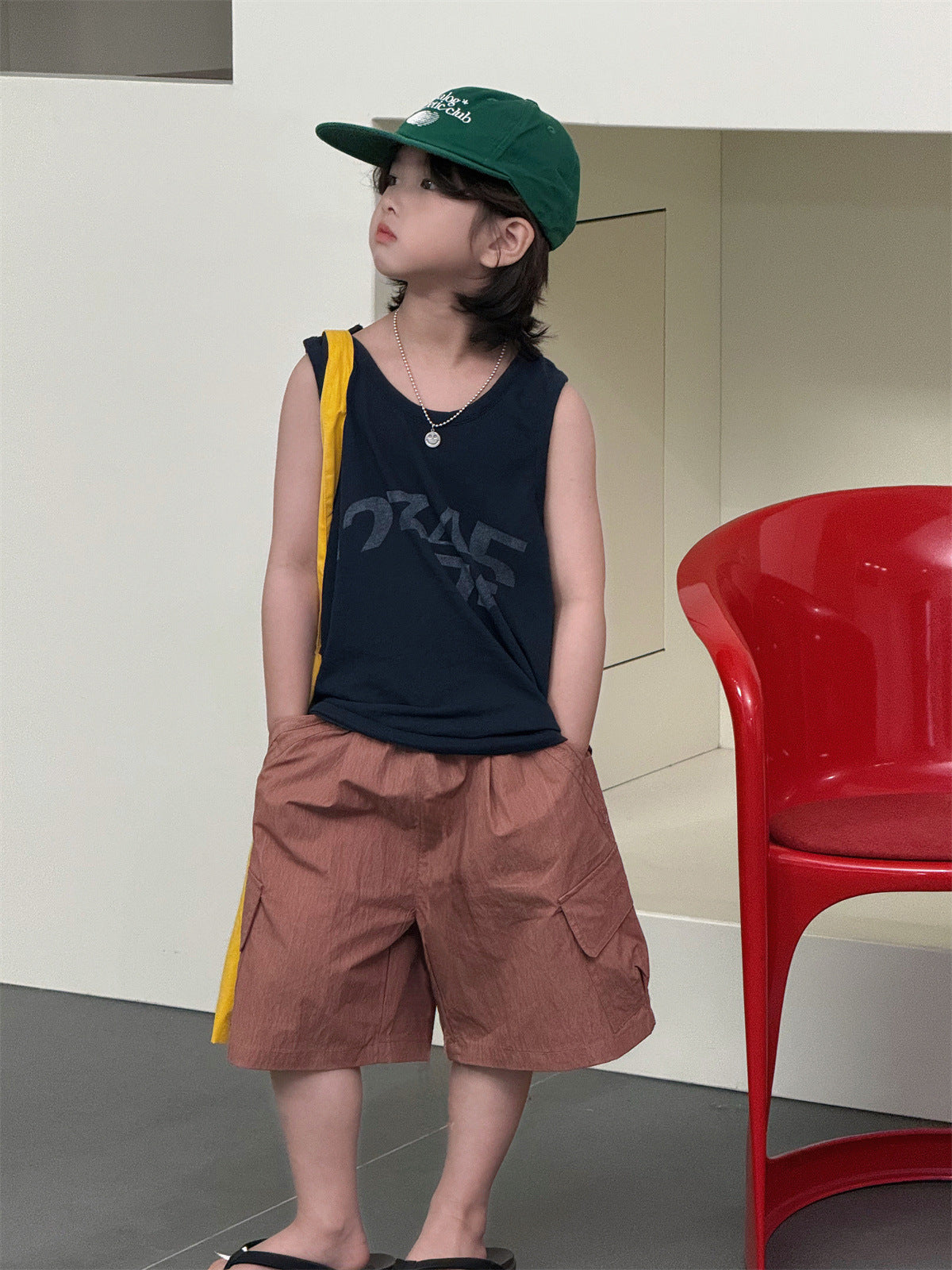 【100-160cm】做舊字母背心