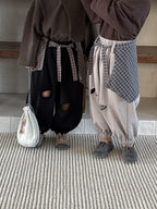 【80-140cm】純色破洞針織褲+格子屁簾