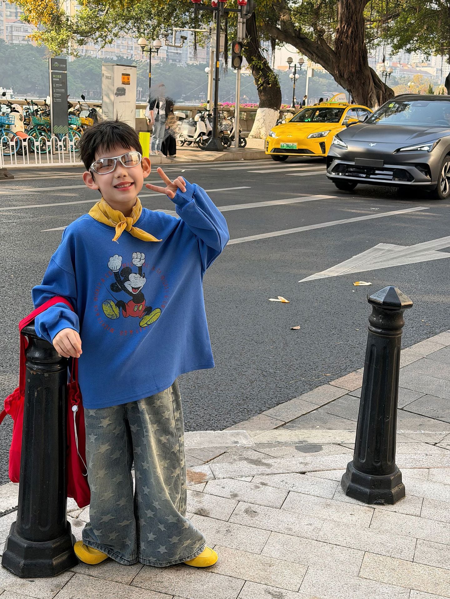 【90-160cm】設計感破洞水洗牛仔褲