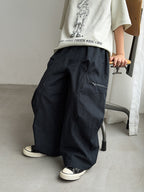 【100-170cm】(3色)山系休閒水洗棉寬鬆拼接口袋彎刀褲