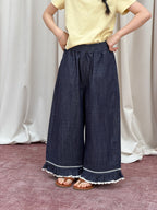 【100-170cm】韓系蕾絲花邊闊腿牛仔褲