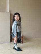 【現貨 110-130cm】刺繡蝴蝶結上衣 | 百褶裙