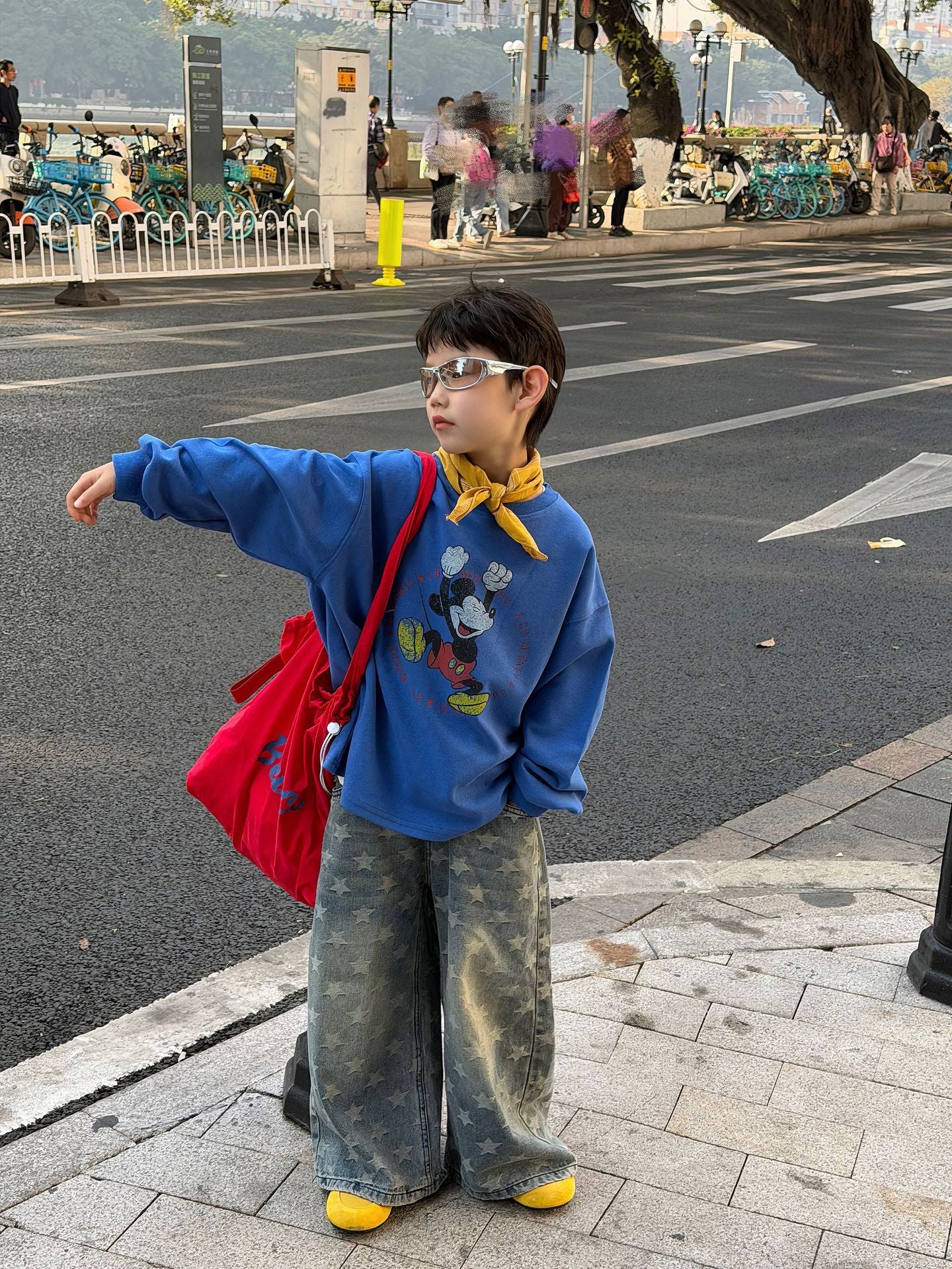 【90-160cm】設計感破洞水洗牛仔褲