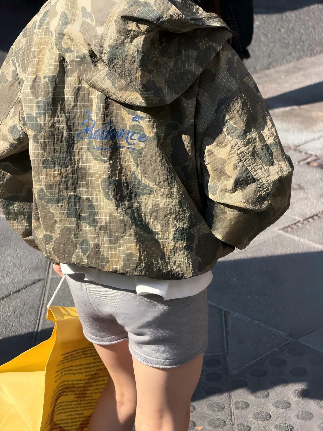 【90-140cm】迷彩連帽刺繡夾克 | 針織短褲