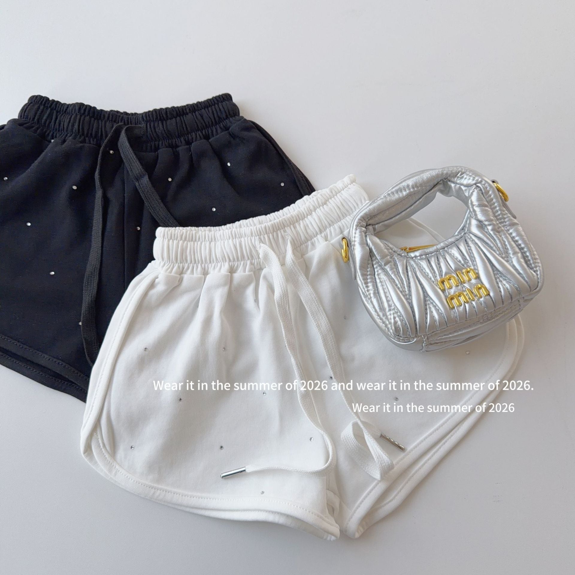 【90-150cm】亮鑽爆閃休閒短褲