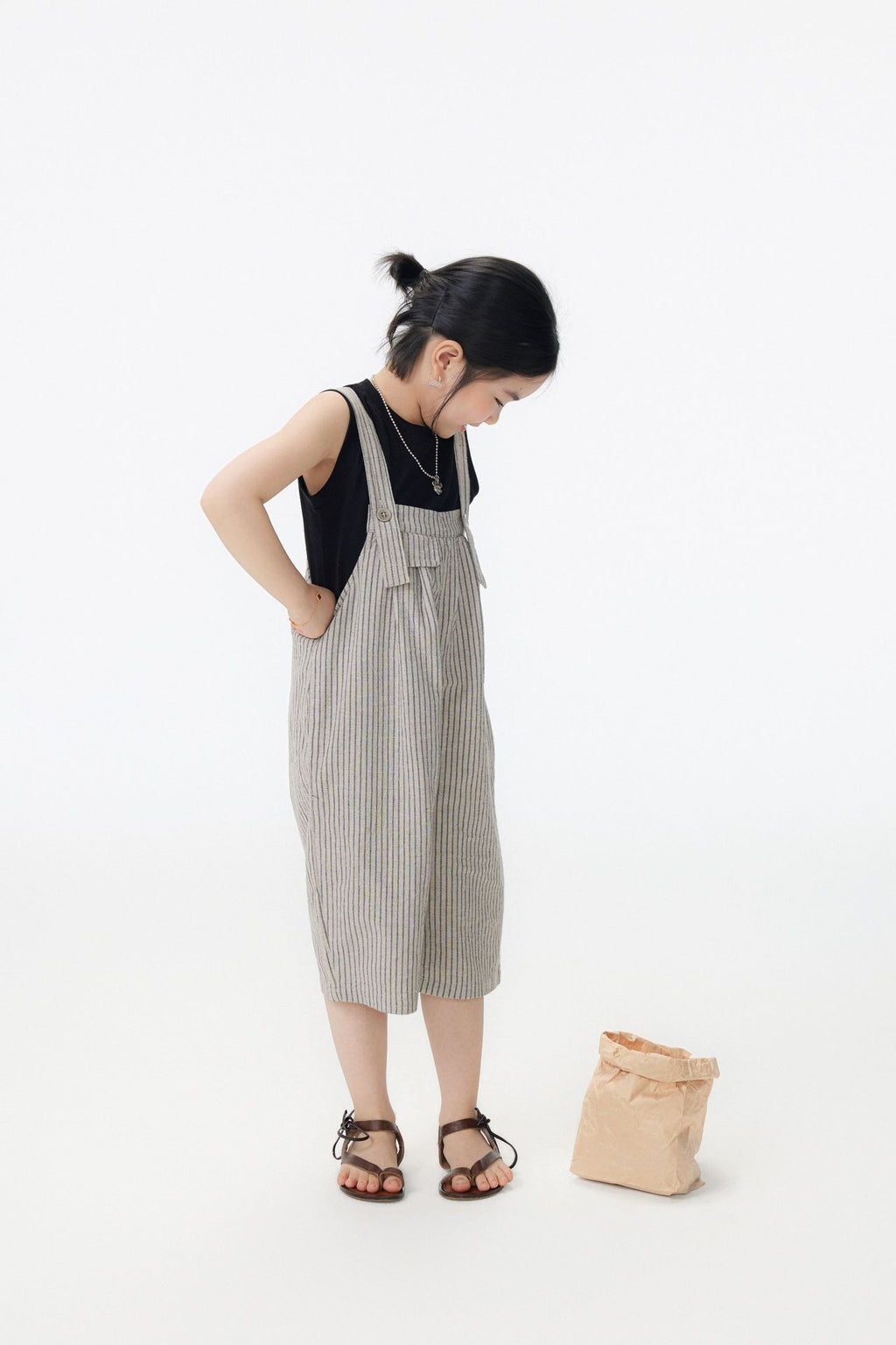【90-150cm】日系條紋七分吊帶褲