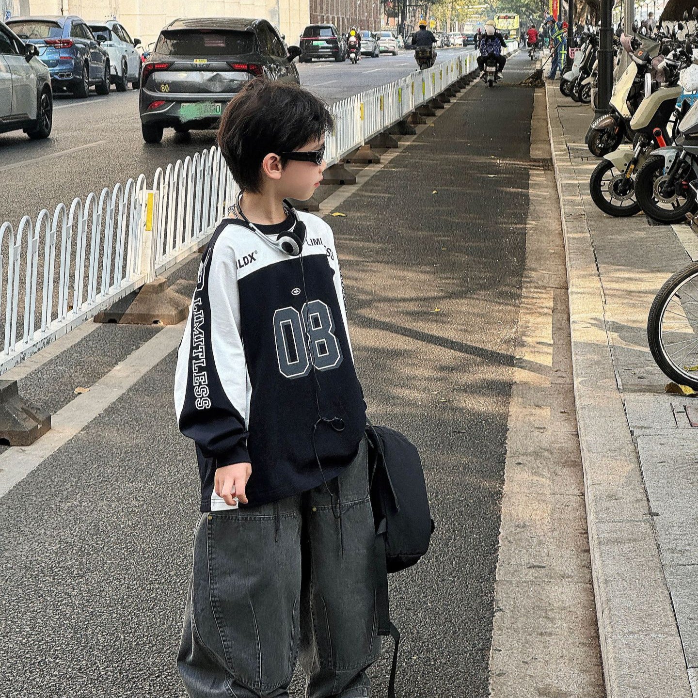 【90-160cm】帥氣街頭寬鬆撞色長袖純棉T