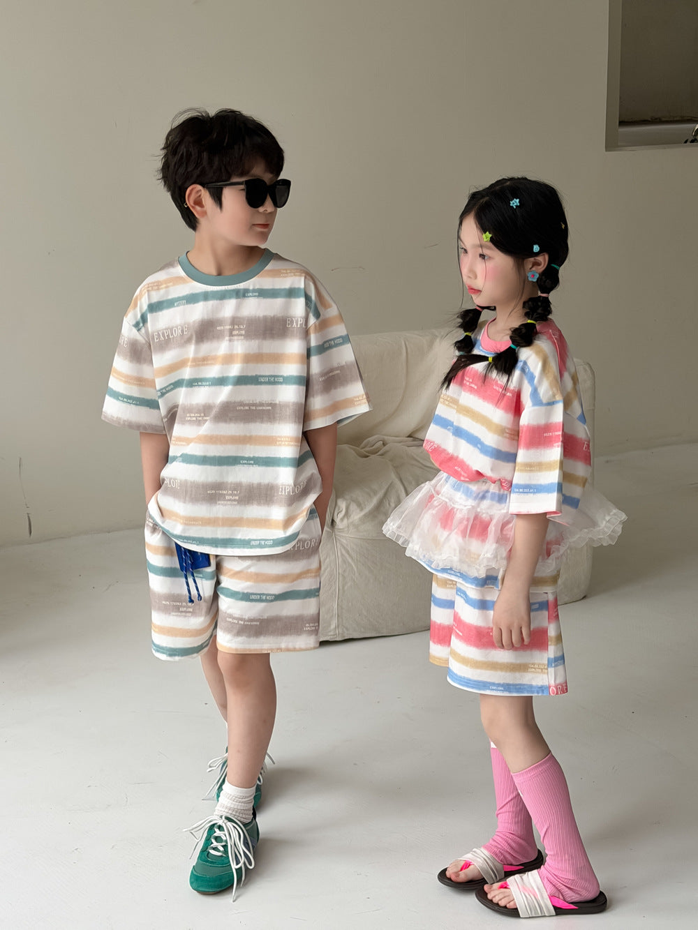 【100-160cm】韓版彩色字母條紋短褲套裝