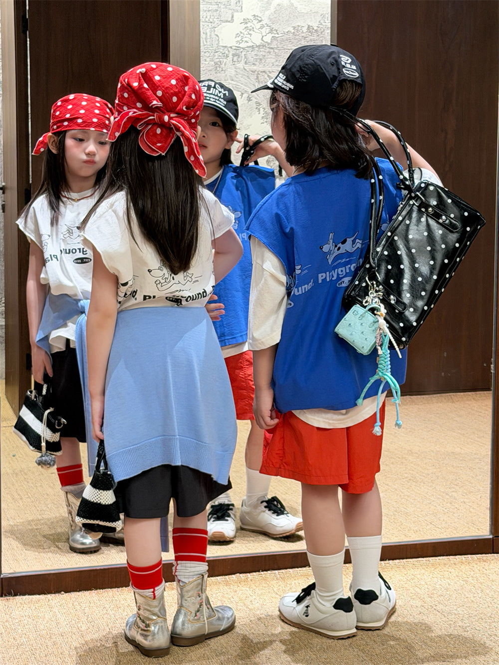 【90-150cm】韓版寬鬆休閒毛邊小狗印花背心