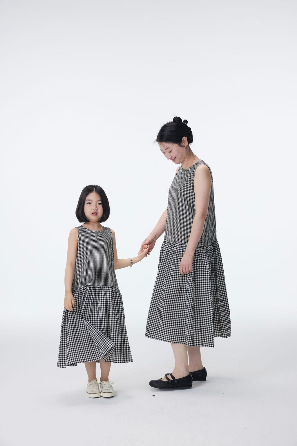 【90-150cm / M.L】【親子裝】日系大小格子拼接無袖連身裙