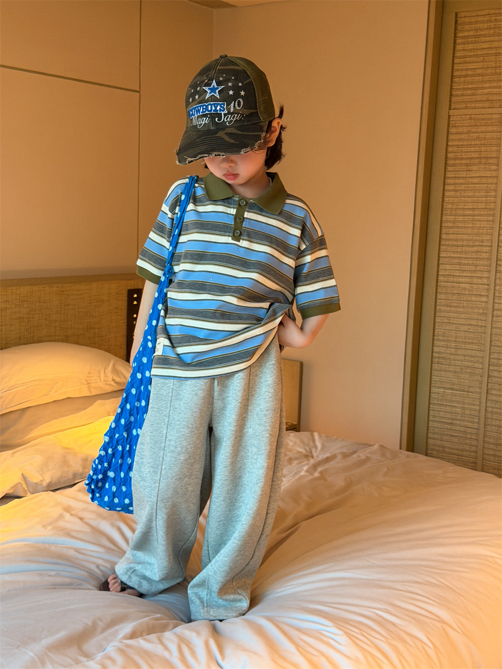 【90-150cm】條紋撞色polo短袖