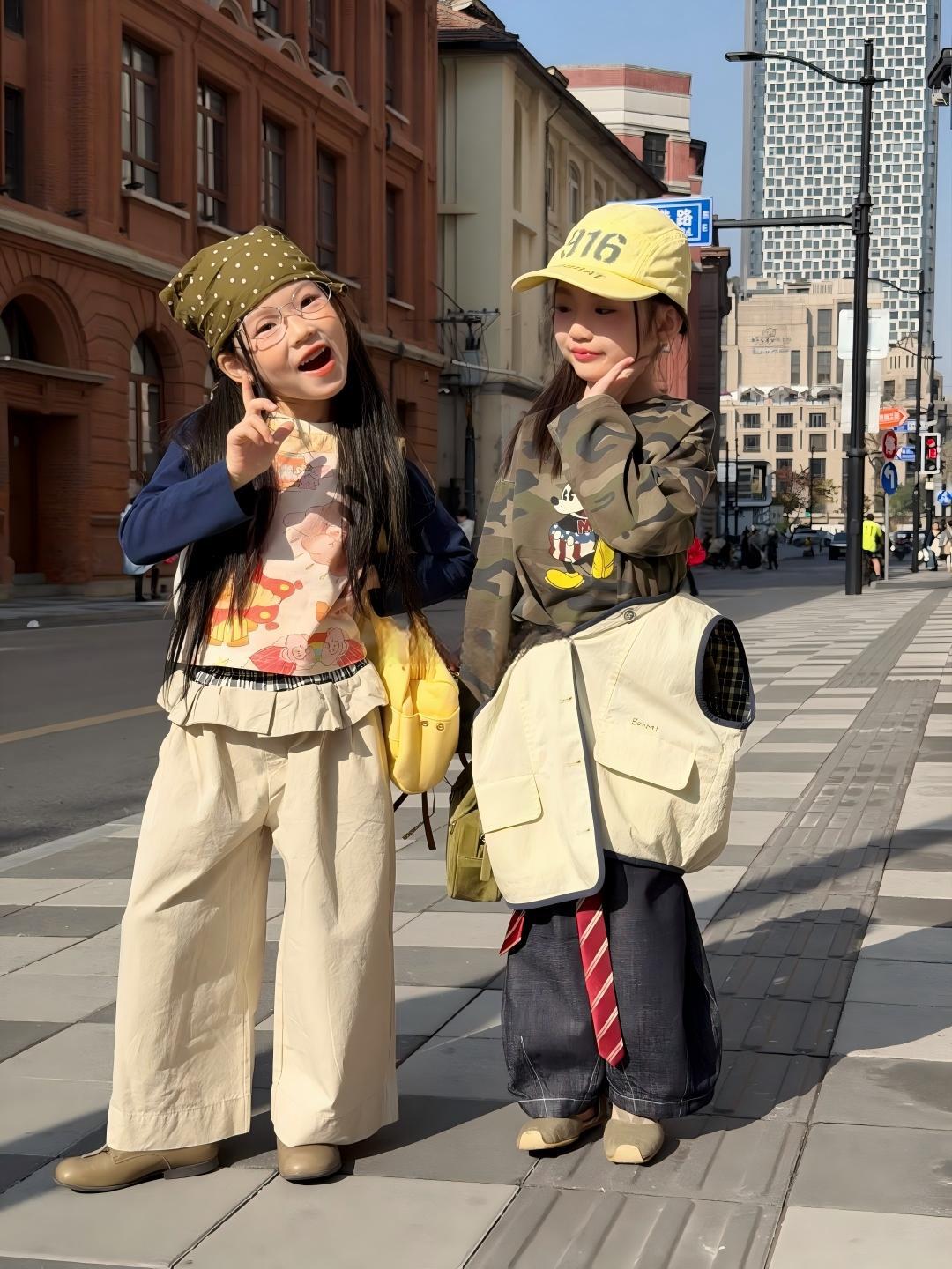 【90-140cm】迷彩米奇 | 馬甲 | 塗鴉T | 裙邊褲