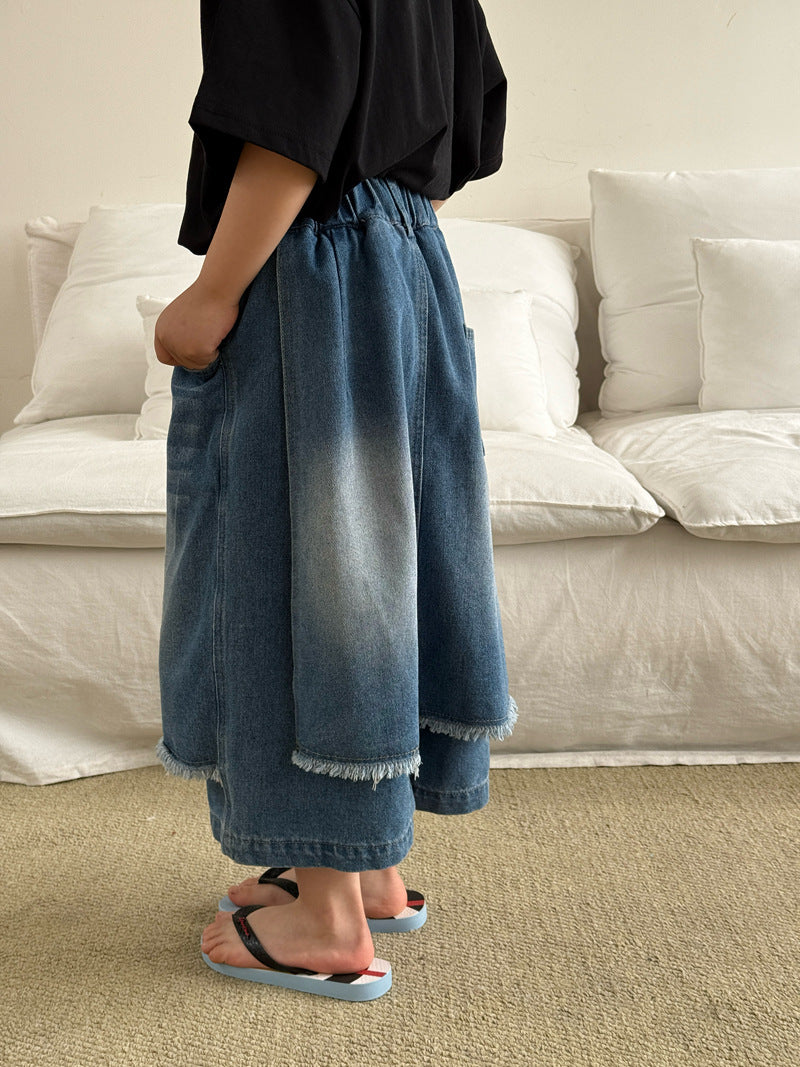 【120-160cm】不規則屁簾拼接寬腿七分牛仔褲