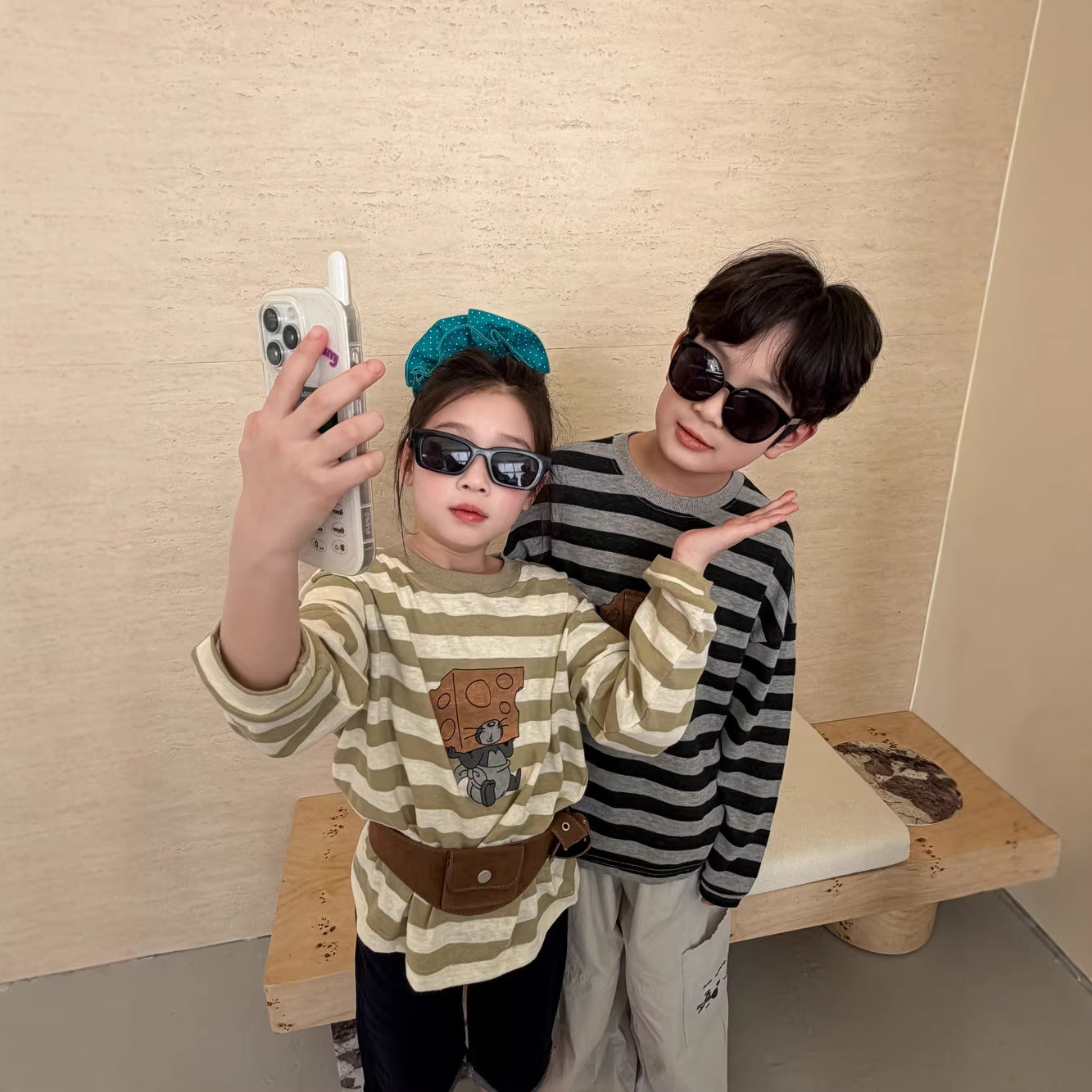 【100-160cm】卡通圓領寬鬆長袖T