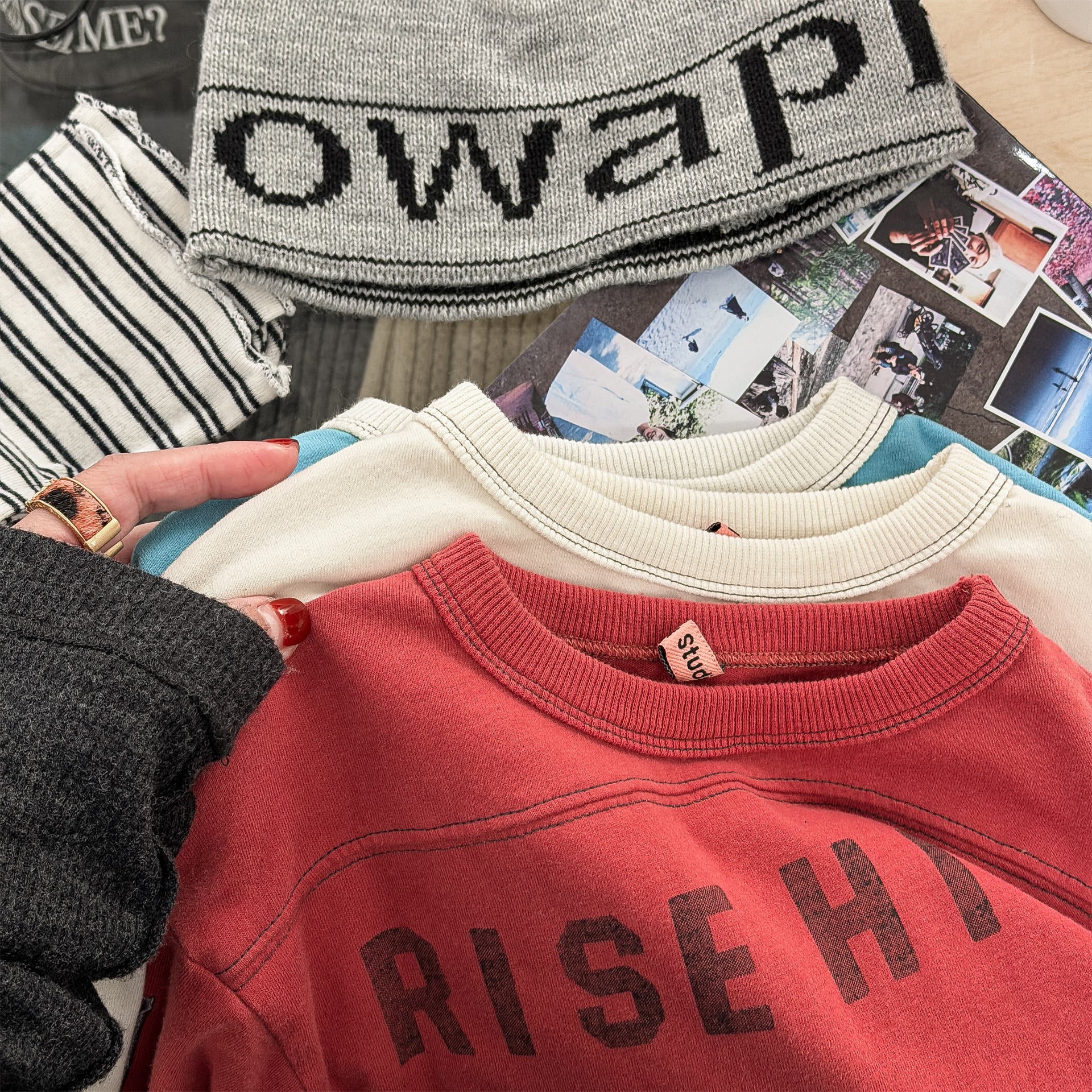 【80-130cm】(3色) 字母長袖T