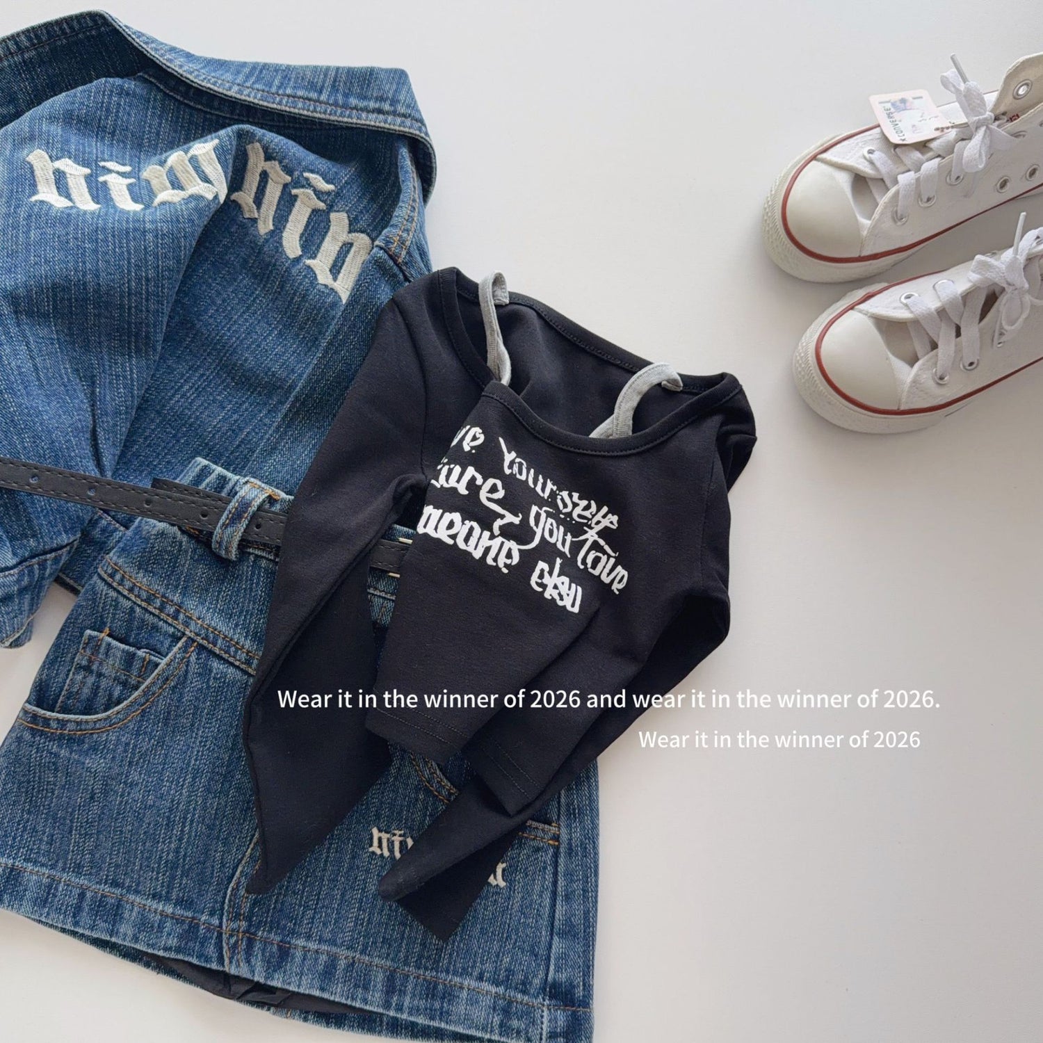 【90-150cm】辣妹字母假兩件修身長袖T