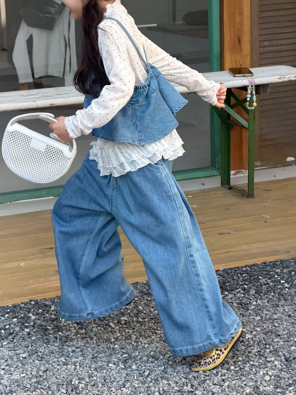 【100-160cm】貼標吊帶牛仔套裝 | 波點花邊打底衫