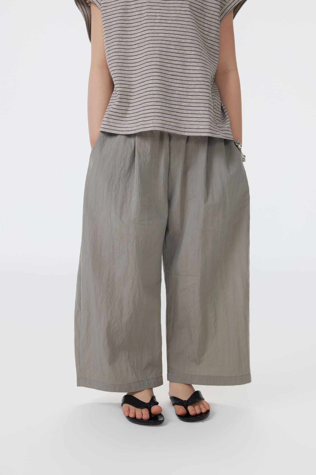 【90-150cm / M.L】【親子裝】日系純色九分蘿蔔休閒褲