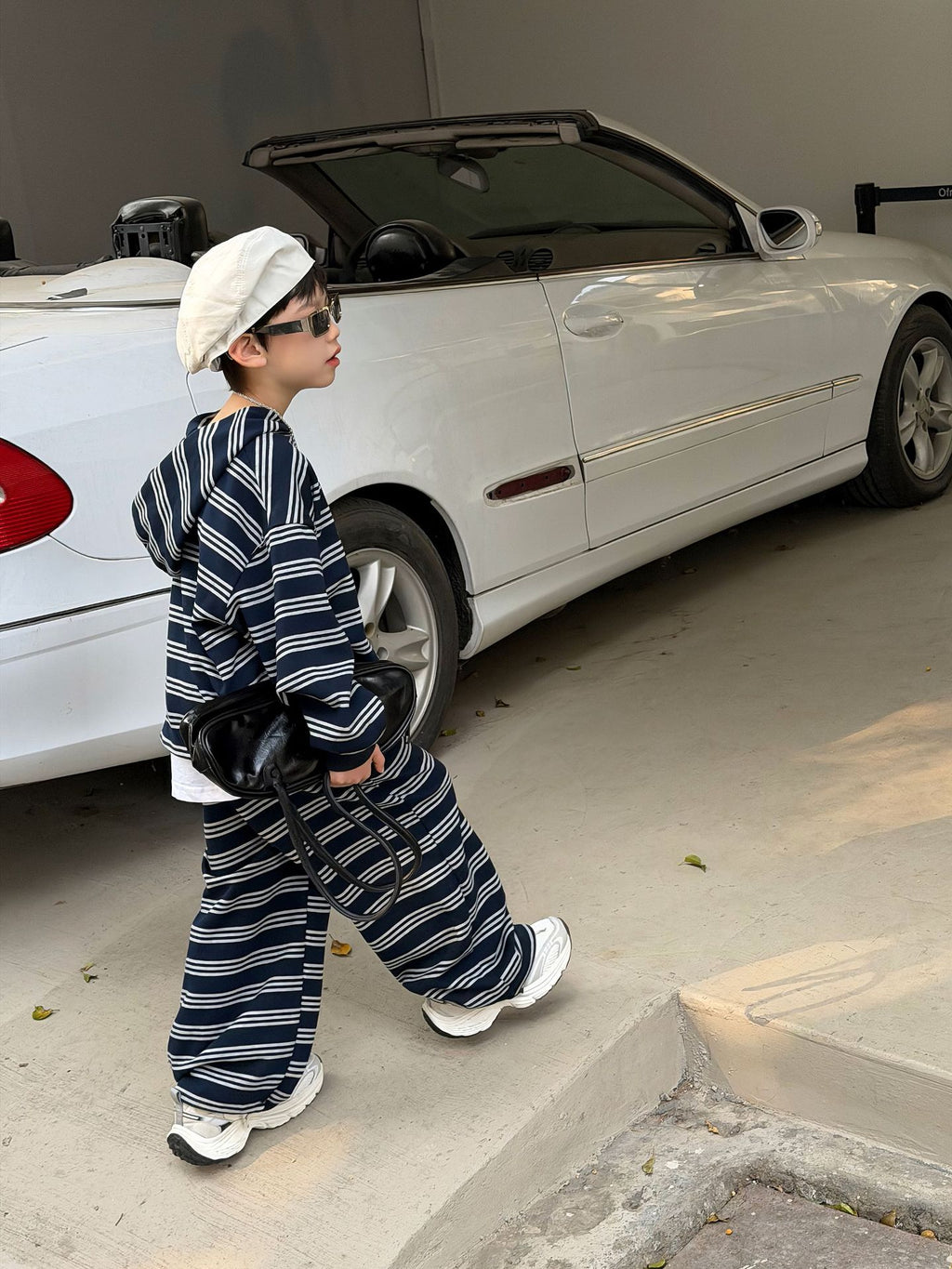 【90-160cm】韓版休閒連帽條紋套裝