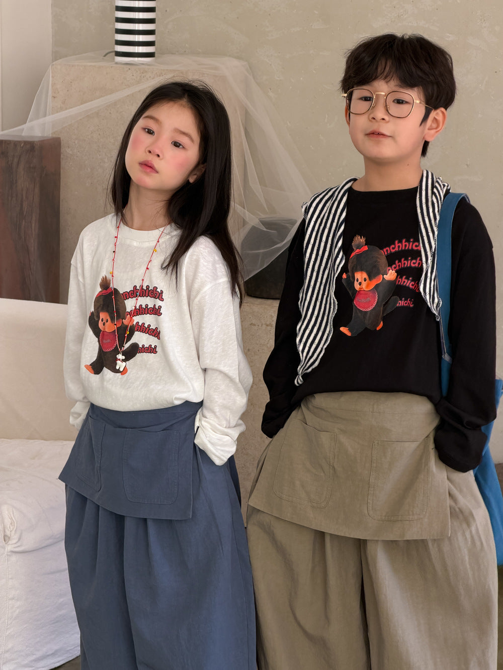 【100-160cm】字母圓領休閒寬鬆T