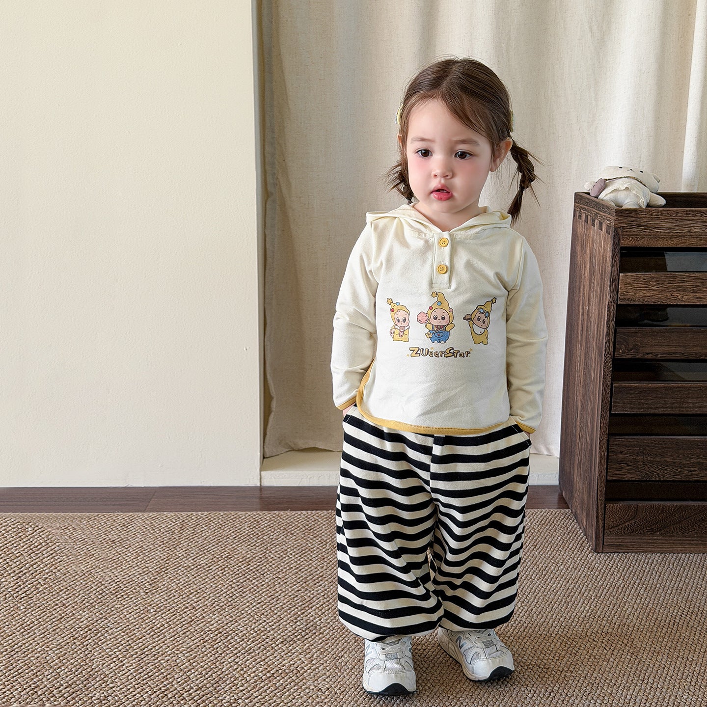 【73-110cm】星星連帽長袖 | 黃色針織開衫 | 條紋束腳褲