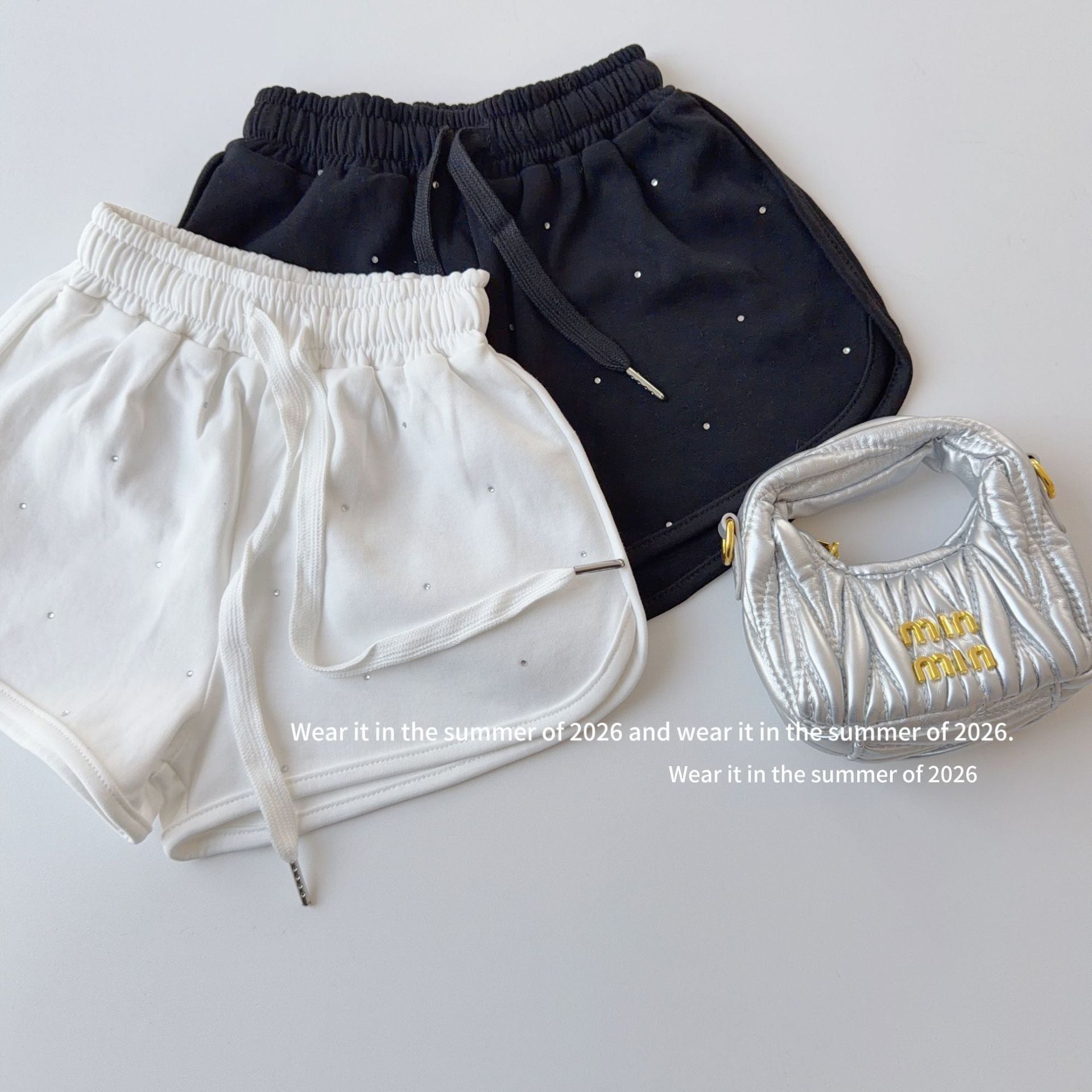 【90-150cm】亮鑽爆閃休閒短褲