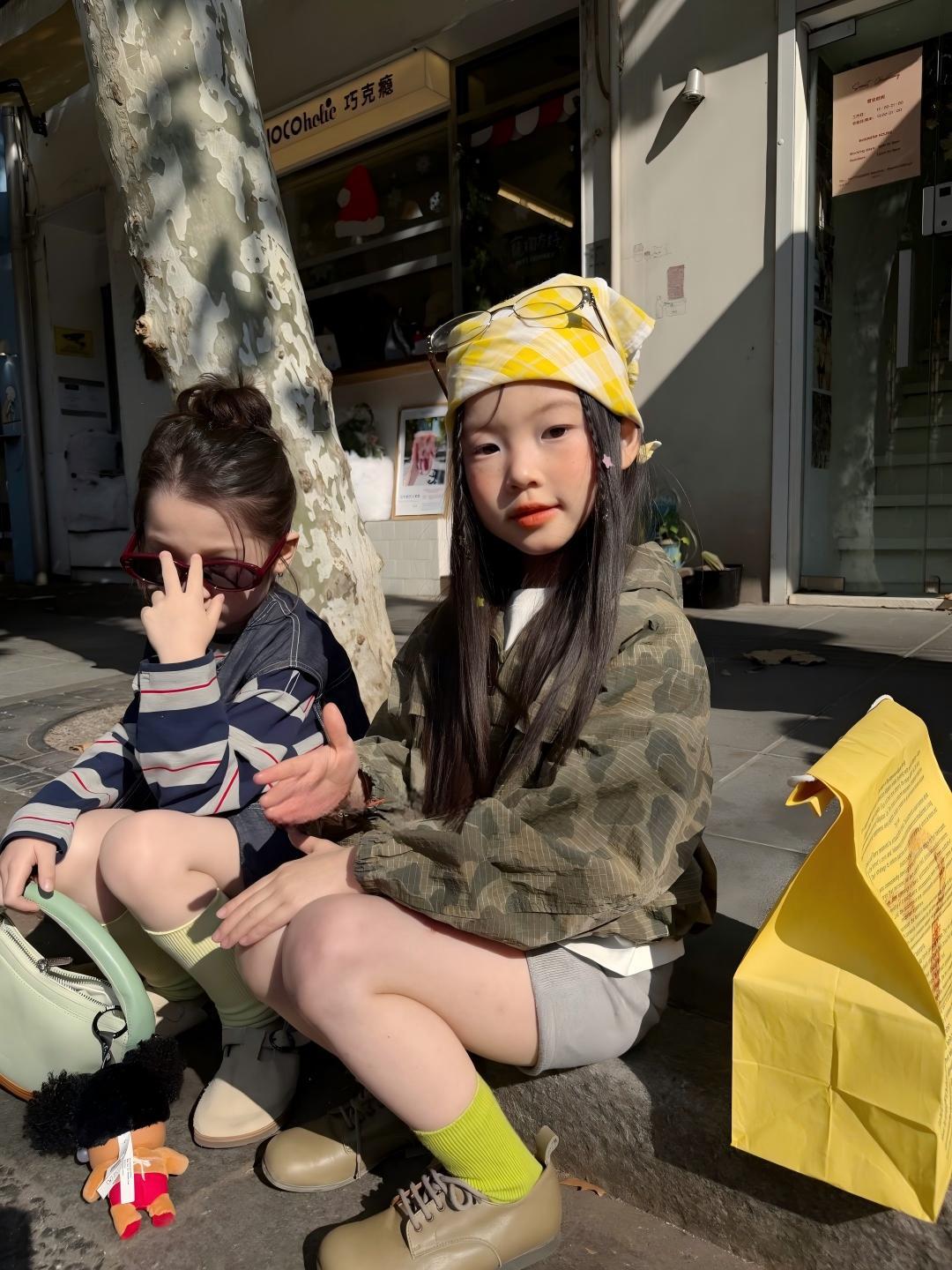 【90-140cm】寬鬆條紋T恤 | 牛仔馬甲 | 不規則針織短褲