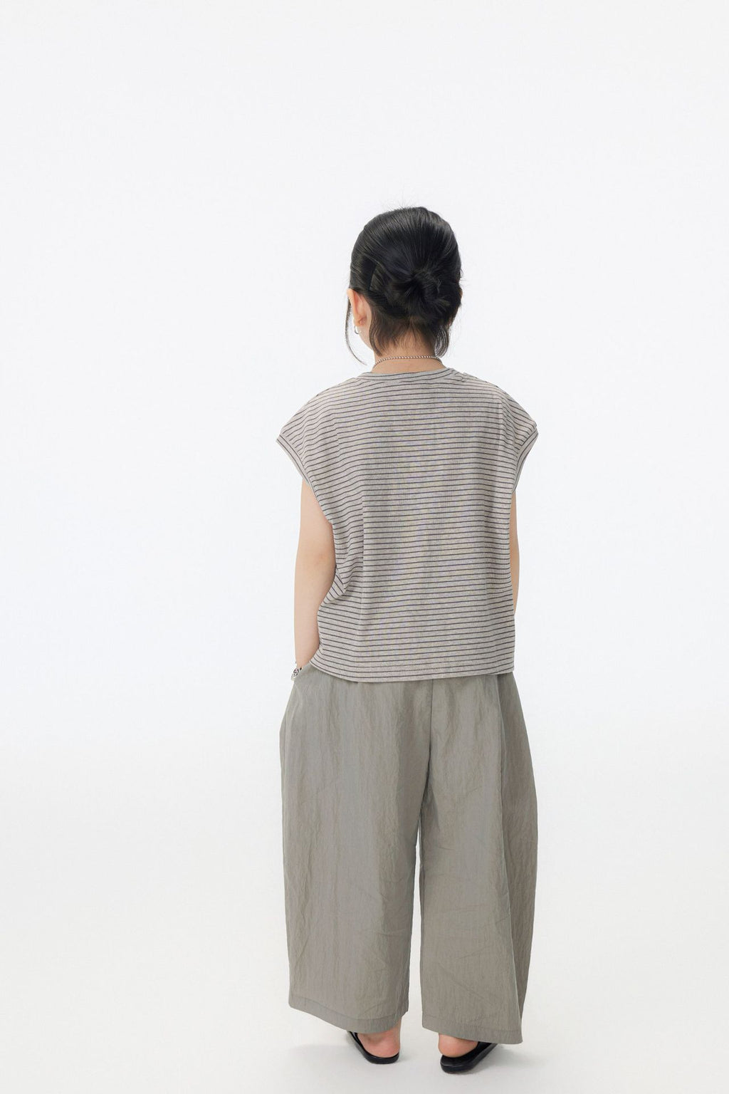 【90-150cm / M.L】【親子裝】日系純色九分蘿蔔休閒褲
