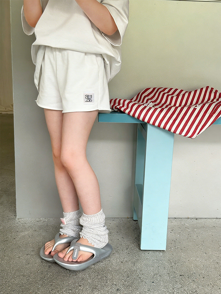 【100-170cm】又A又甜時髦修身簡約顯瘦貼標短褲