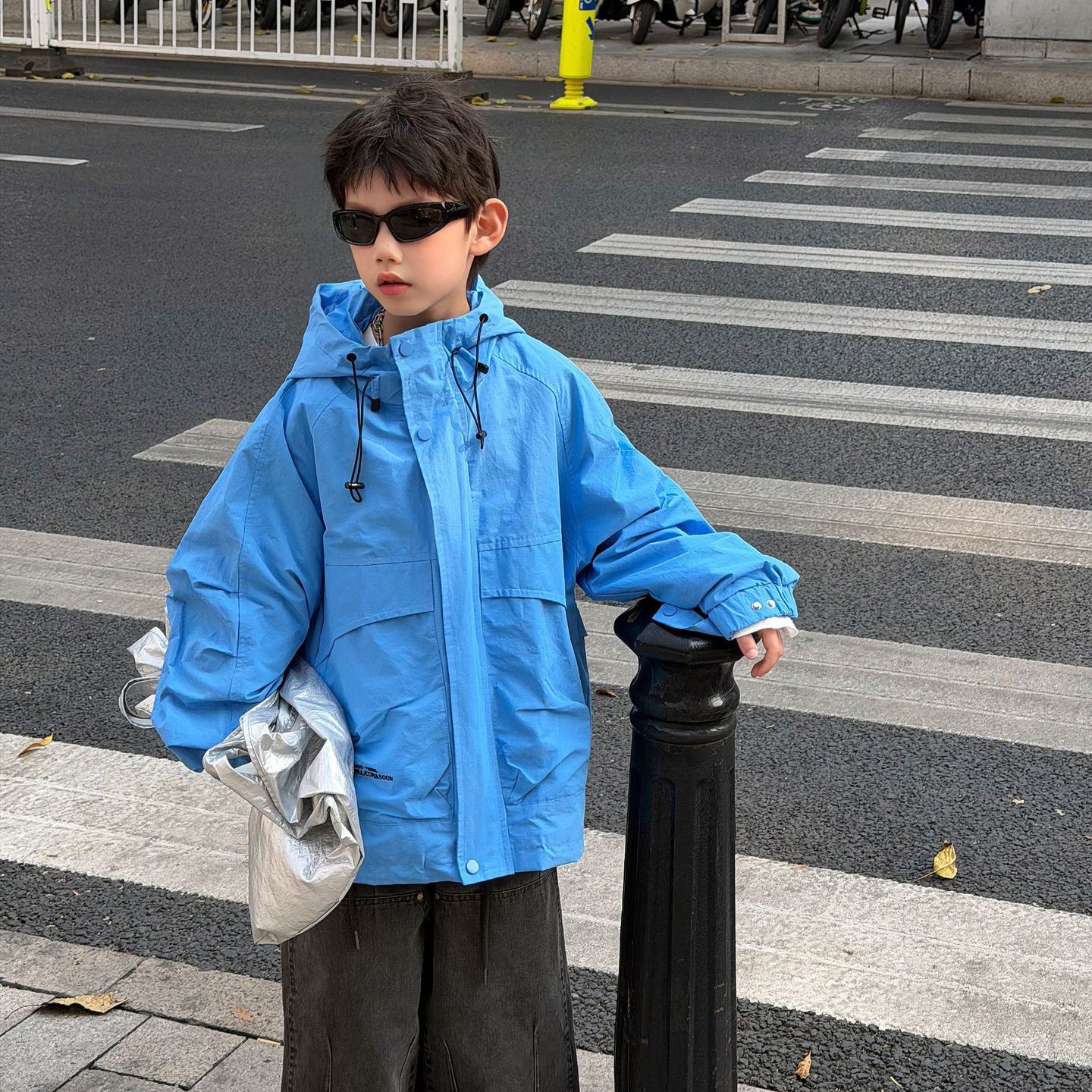 【90-160cm】休閒防風戶外衝鋒衣連帽外套