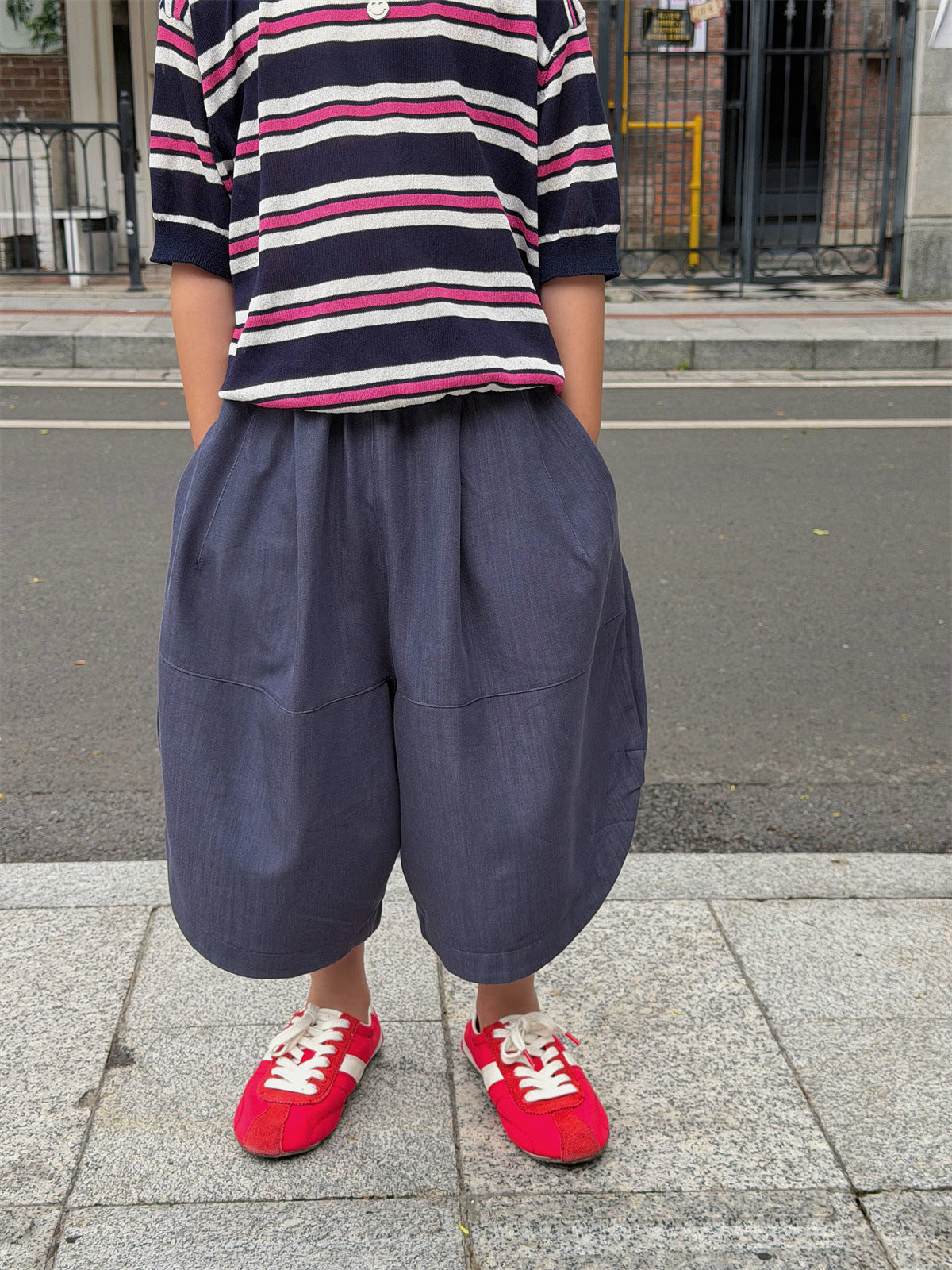 【100-160cm】寬鬆休閒彎刀五分褲