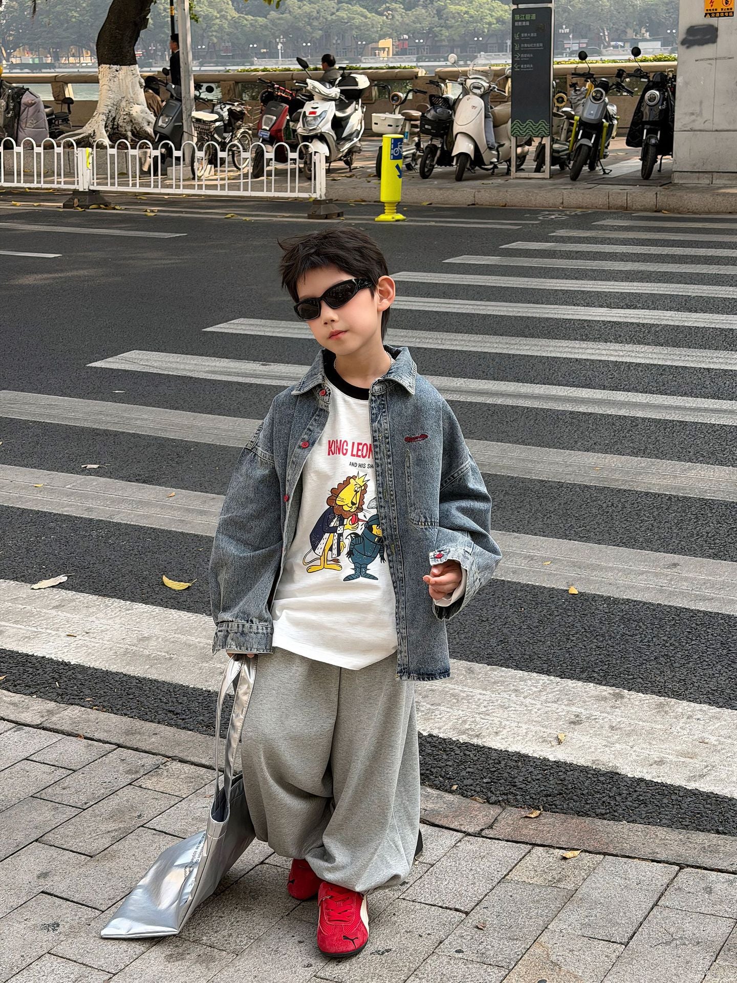 【90-160cm】韓版帥氣休閒寬鬆牛仔襯衫