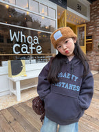 【現貨 90/120cm】【加絨】字母連帽T