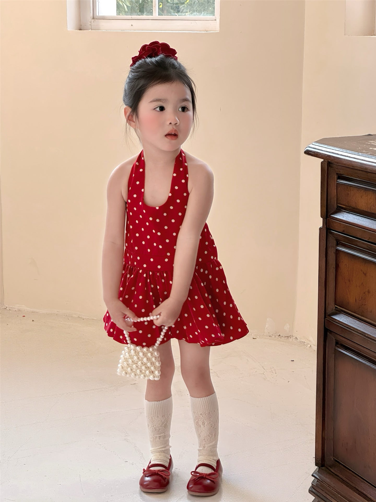 【90-140cm】滿印波點花苞掛脖露背無袖洋裝