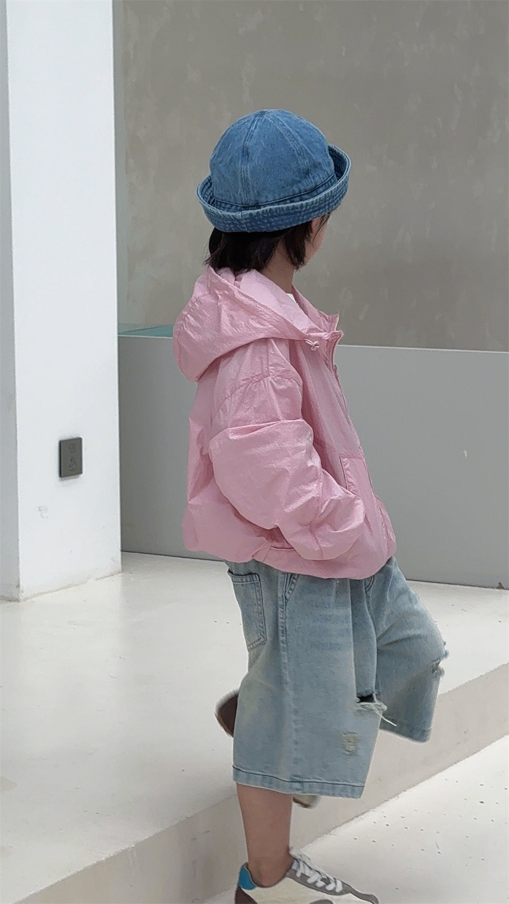 【100-160cm】輕薄透氣連帽防曬外套