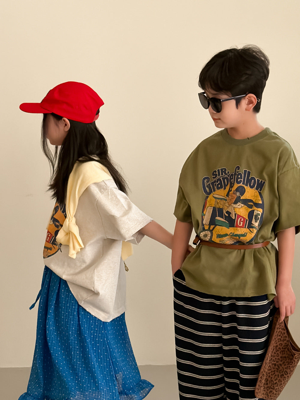 【100-160cm】字母圓領休閒寬鬆短袖