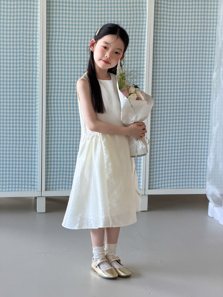 【100-170cm】搭配柔光濾鏡的仙氣奶油珠光背心裙
