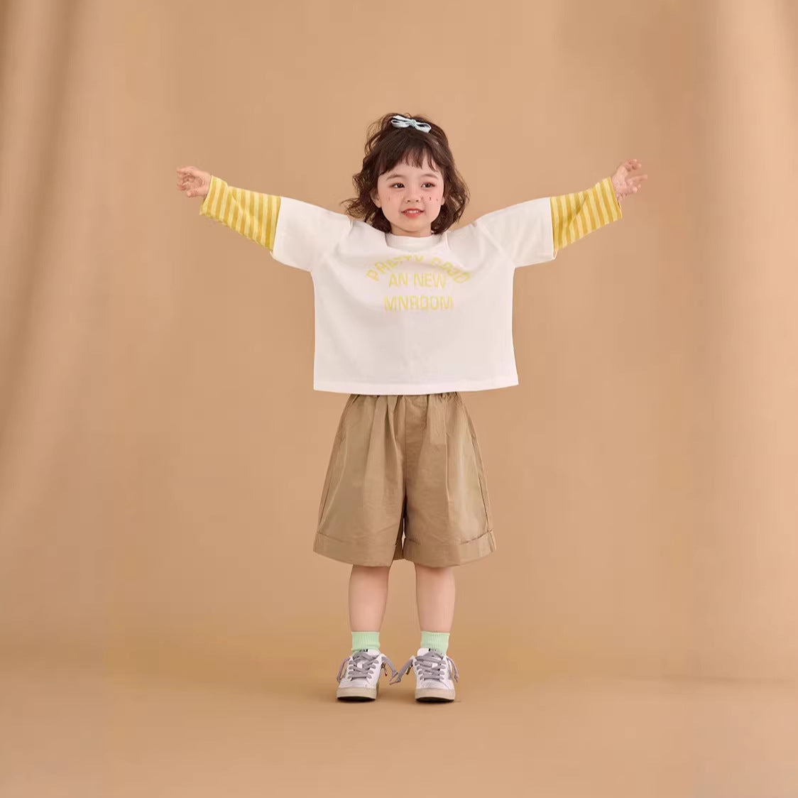 【90-150cm】拼色條紋字母T