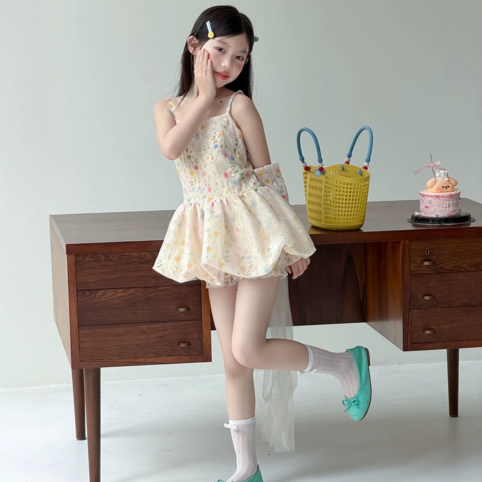 【90-160cm】碎花蝴蝶結網紗拖尾公主裙