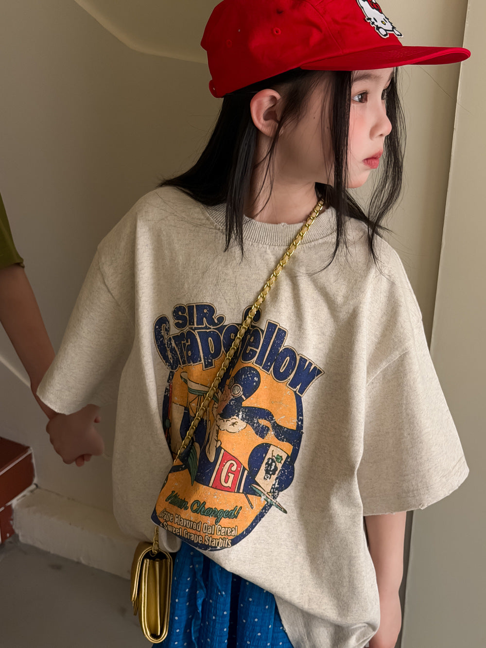 【100-160cm】字母圓領休閒寬鬆短袖