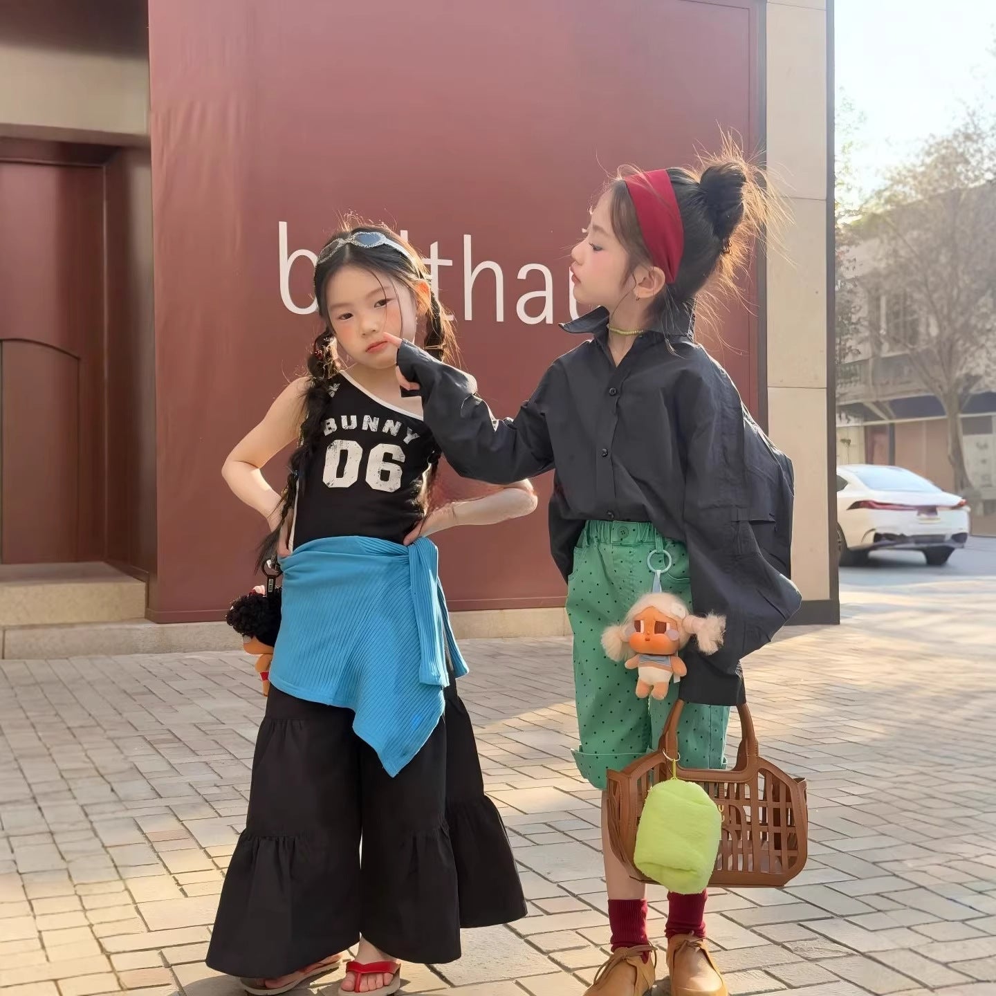 【90-140cm】設計感拼接斜肩背心 寬鬆襯衣