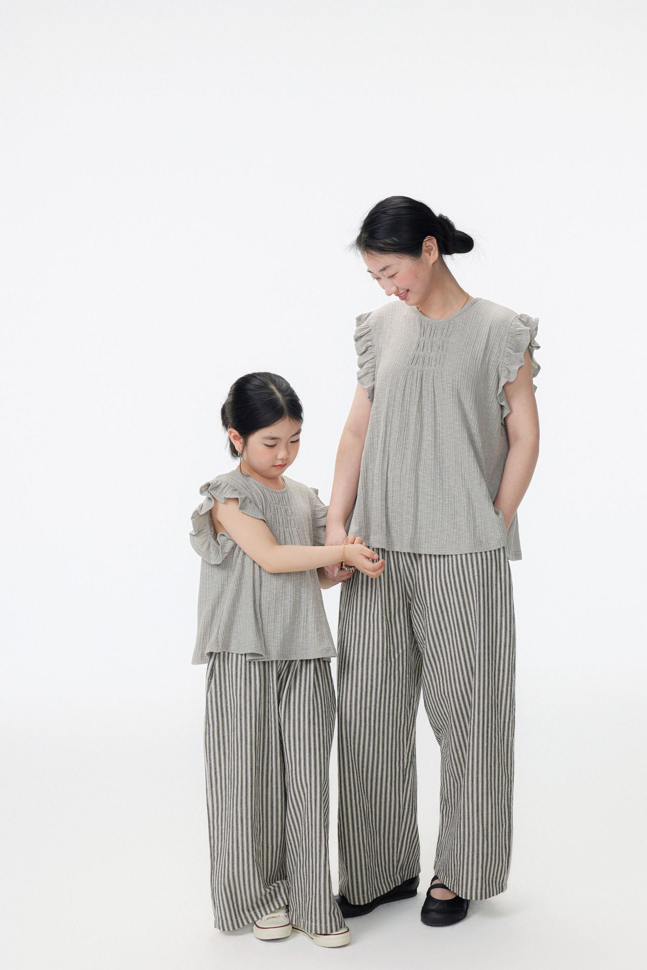 【90-150cm / F】【親子裝】日系竹節坑條小飛袖娃娃衫