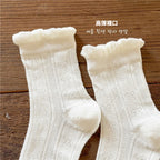 奶油色花邊蝴蝶結網眼中筒襪(五入組)